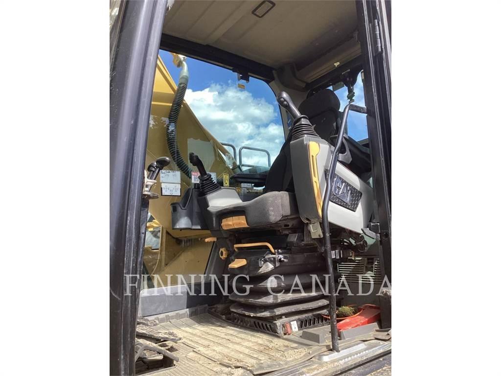 CAT 336-07 حفارات زحافة