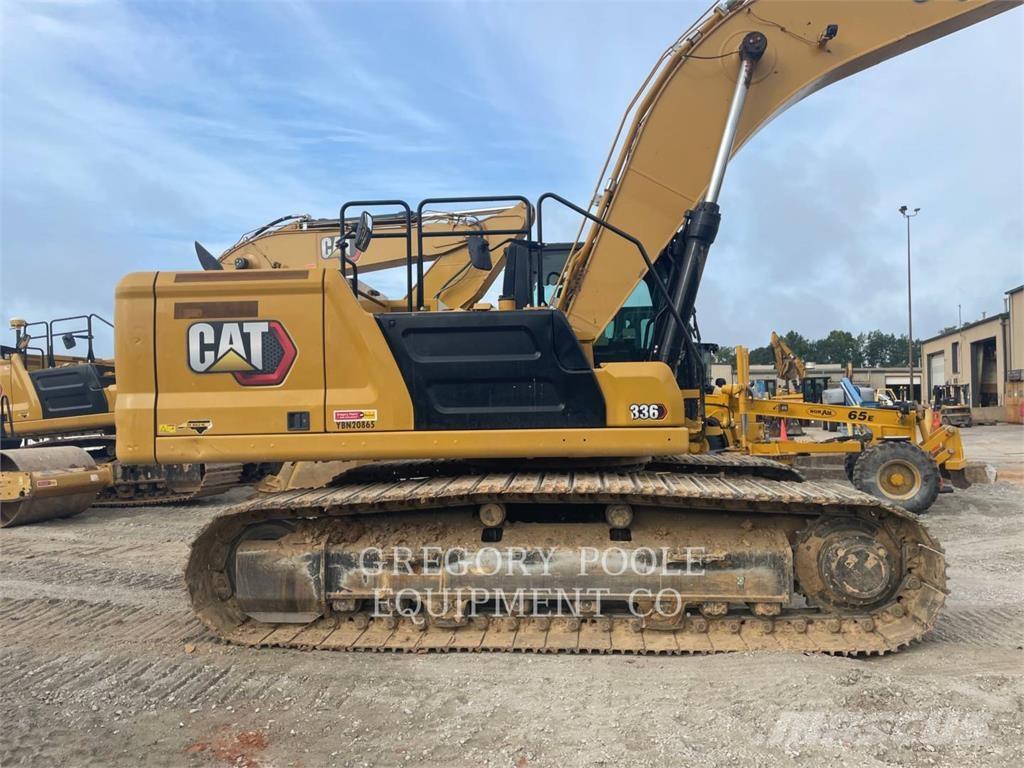CAT 336-07 حفارات زحافة