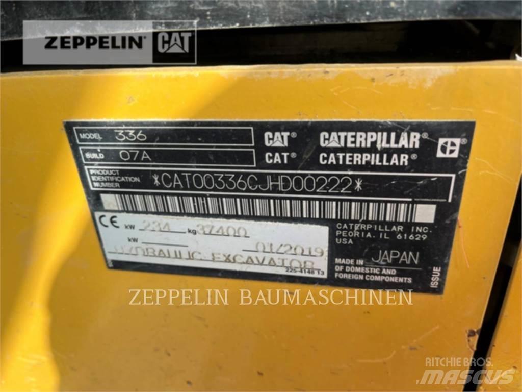 CAT 336-07A حفارات زحافة