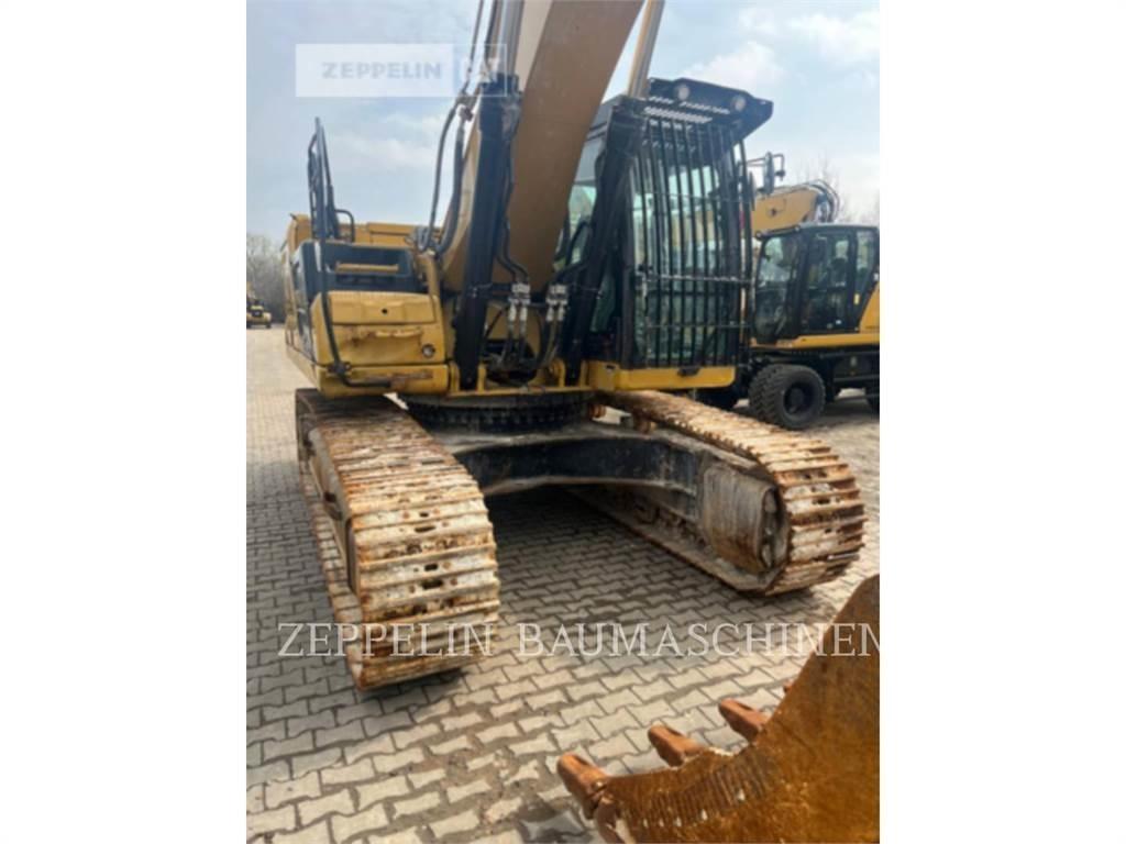 CAT 336-07B حفارات زحافة