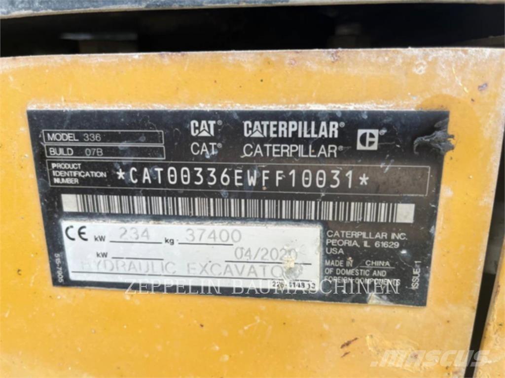 CAT 336-07B حفارات زحافة