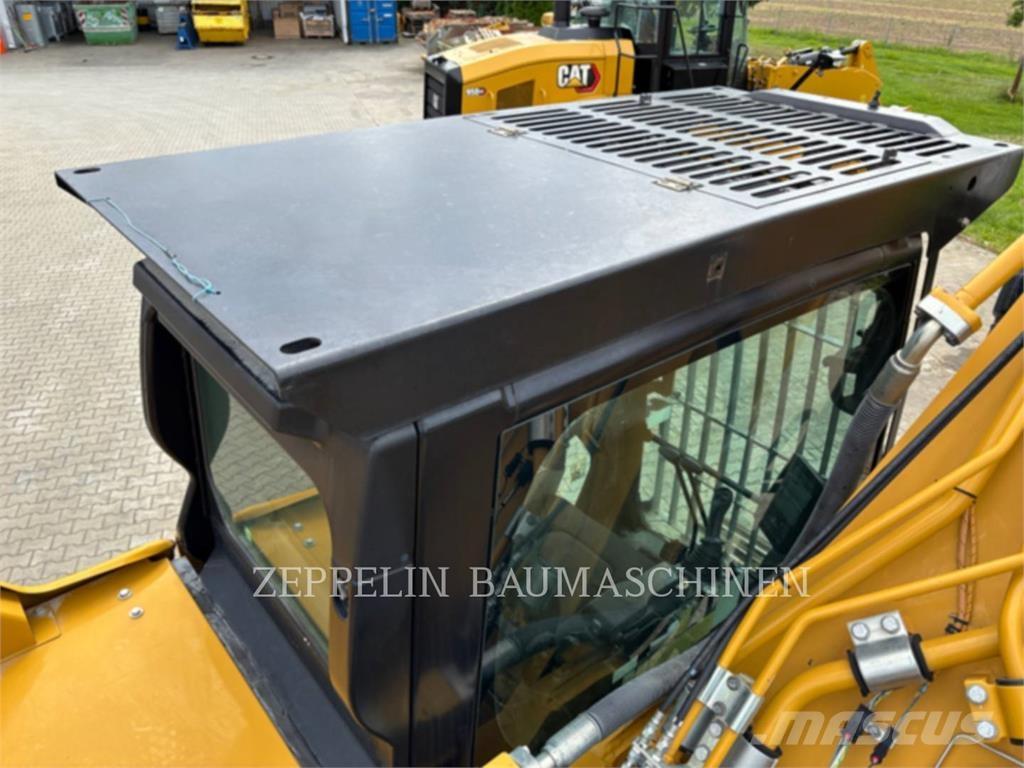 CAT 336-07C حفارات زحافة