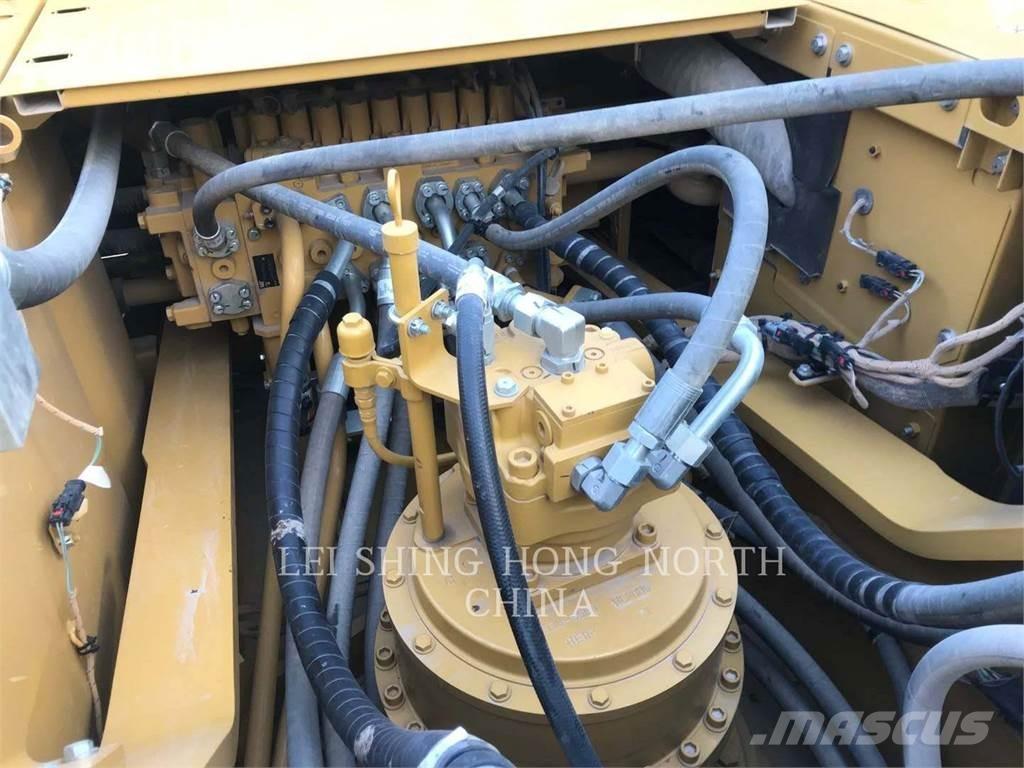 CAT 336-07GC حفارات زحافة