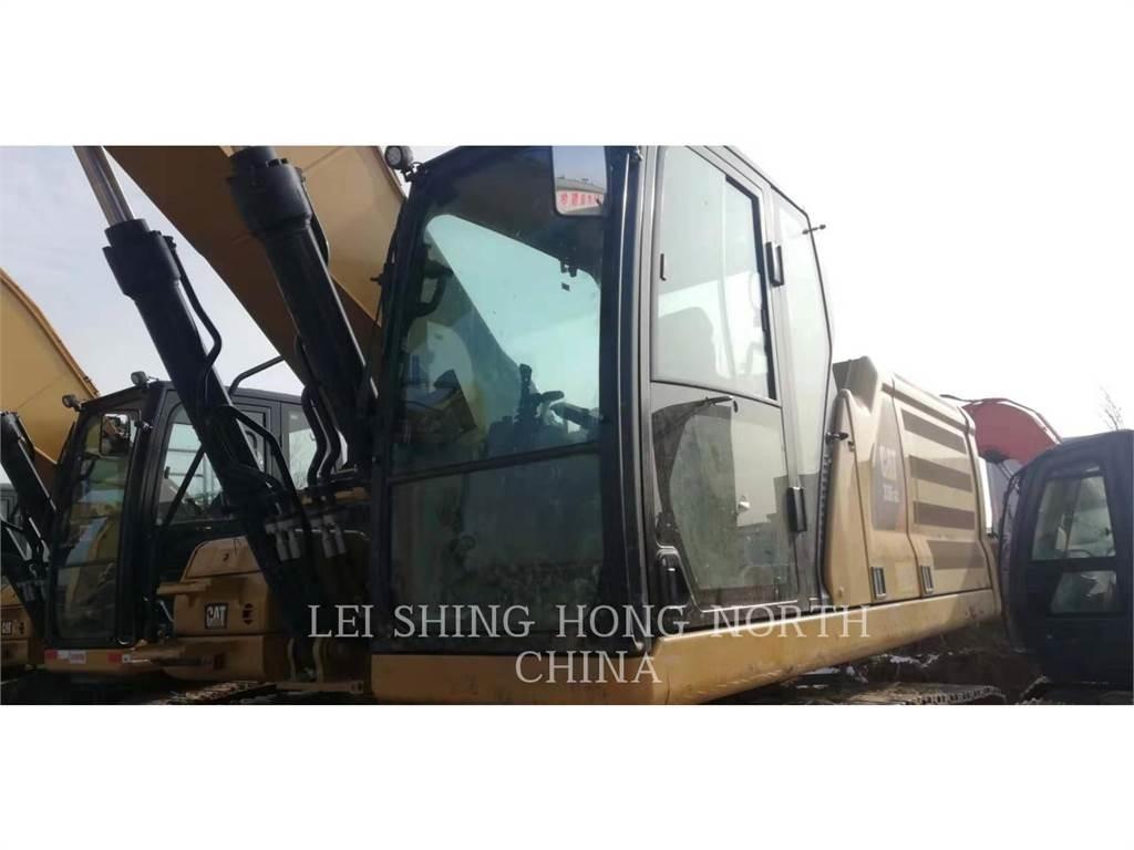 CAT 336-07GC حفارات زحافة