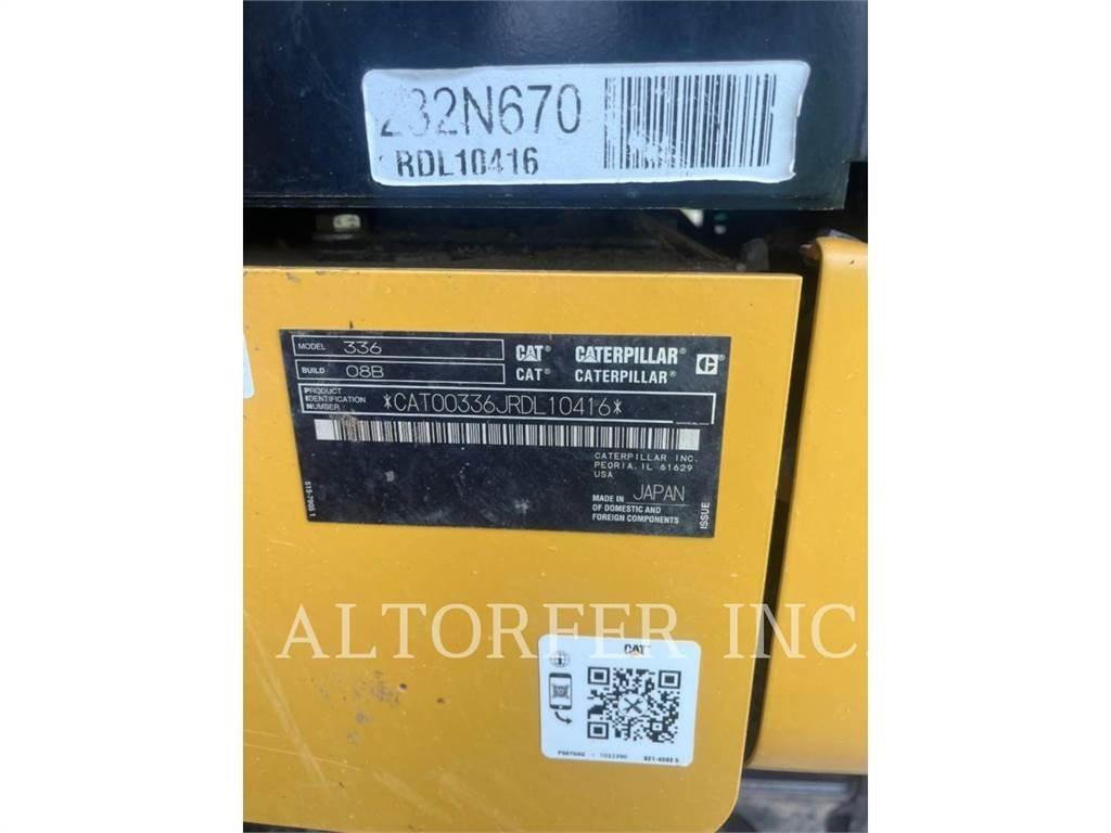 CAT 336-08 حفارات زحافة