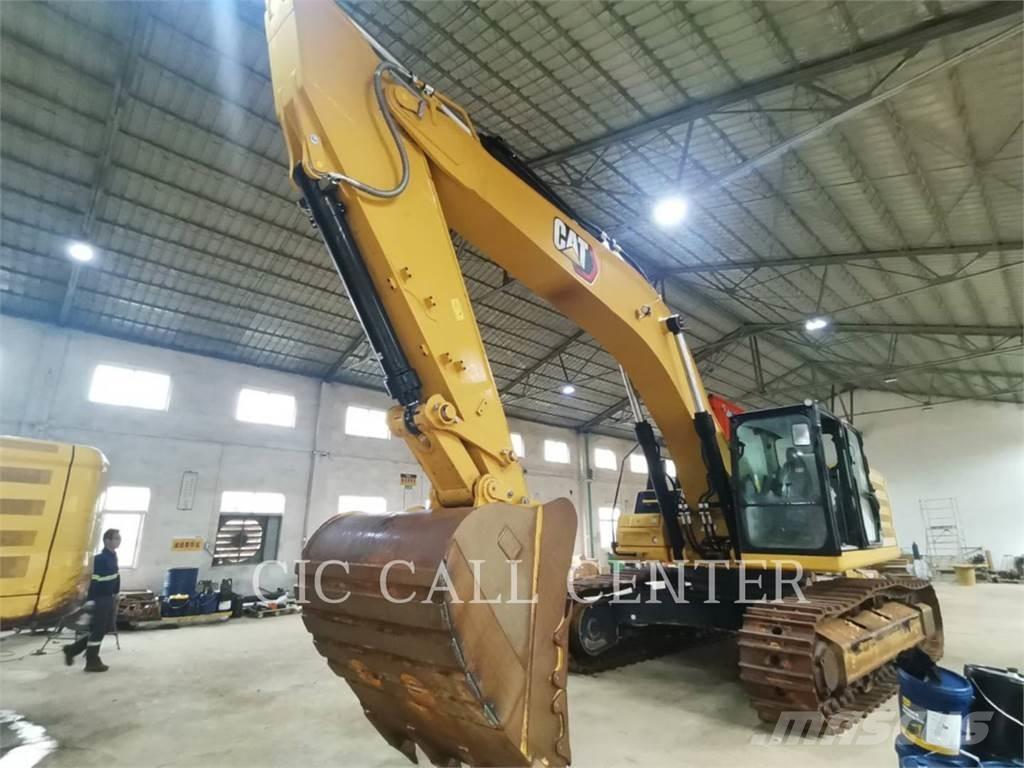 CAT 336-08 حفارات زحافة