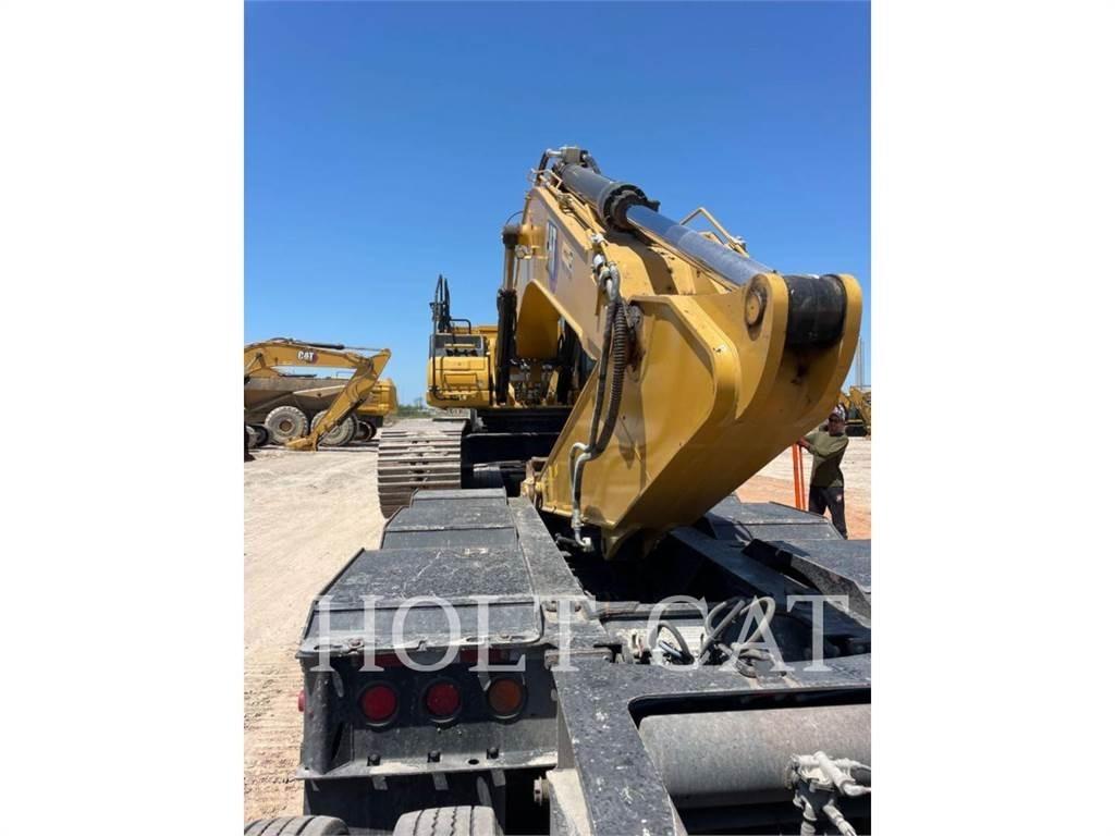 CAT 336 12 حفارات زحافة