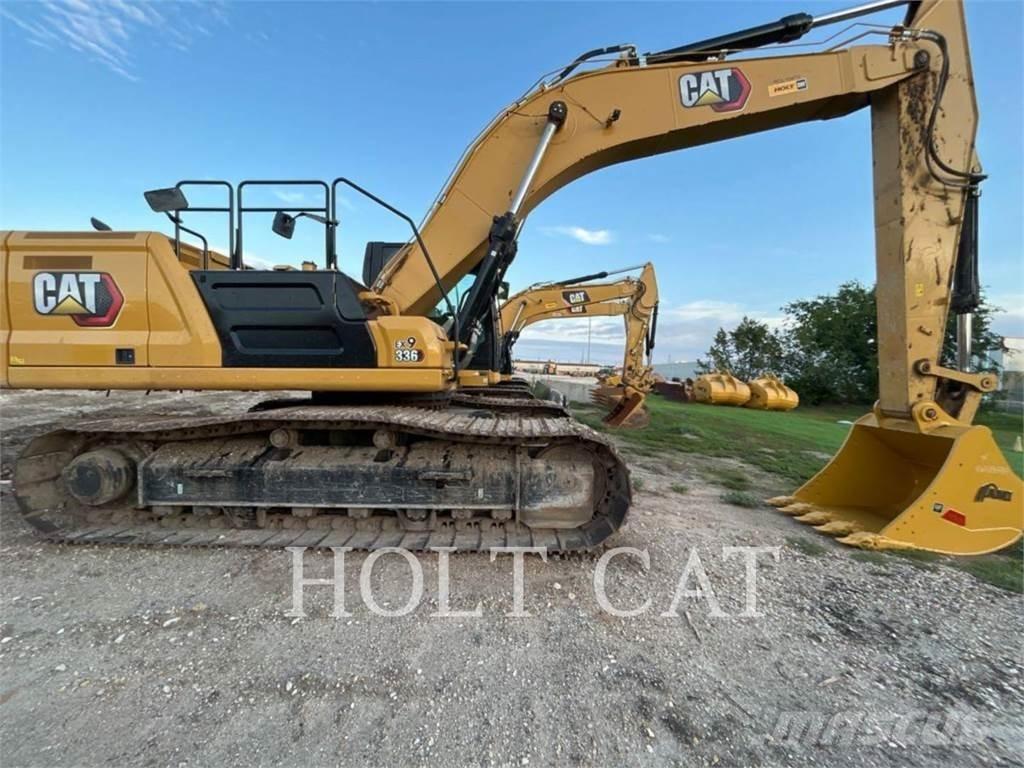 CAT 336 12 حفارات زحافة