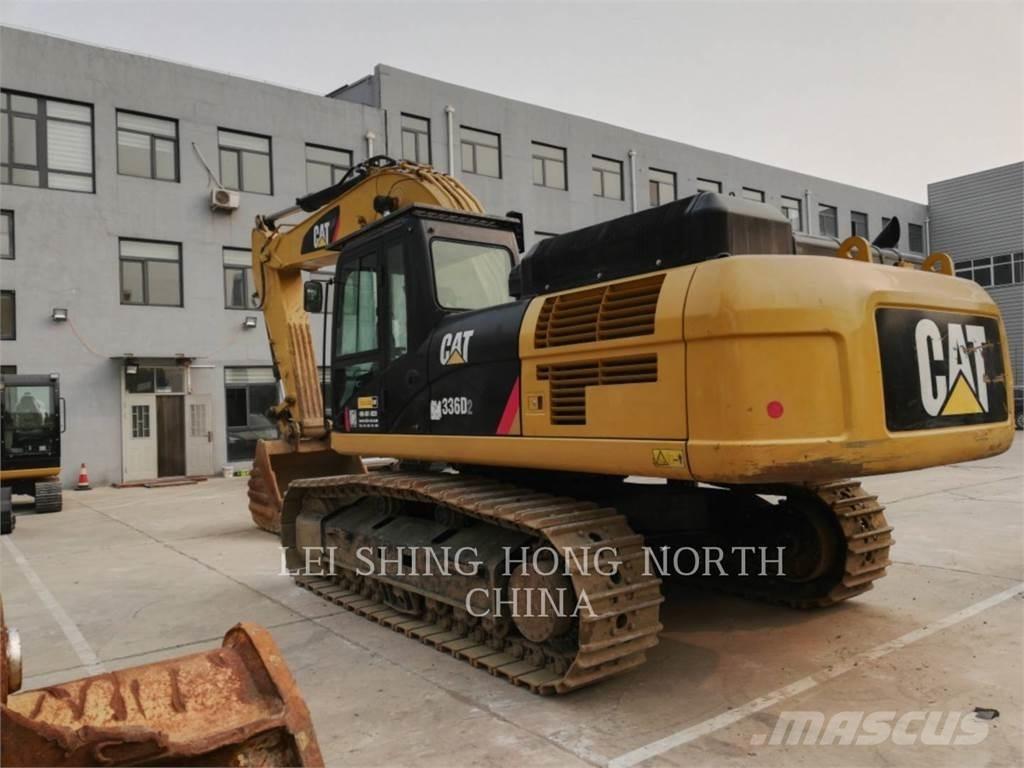 CAT 336D2 حفارات زحافة