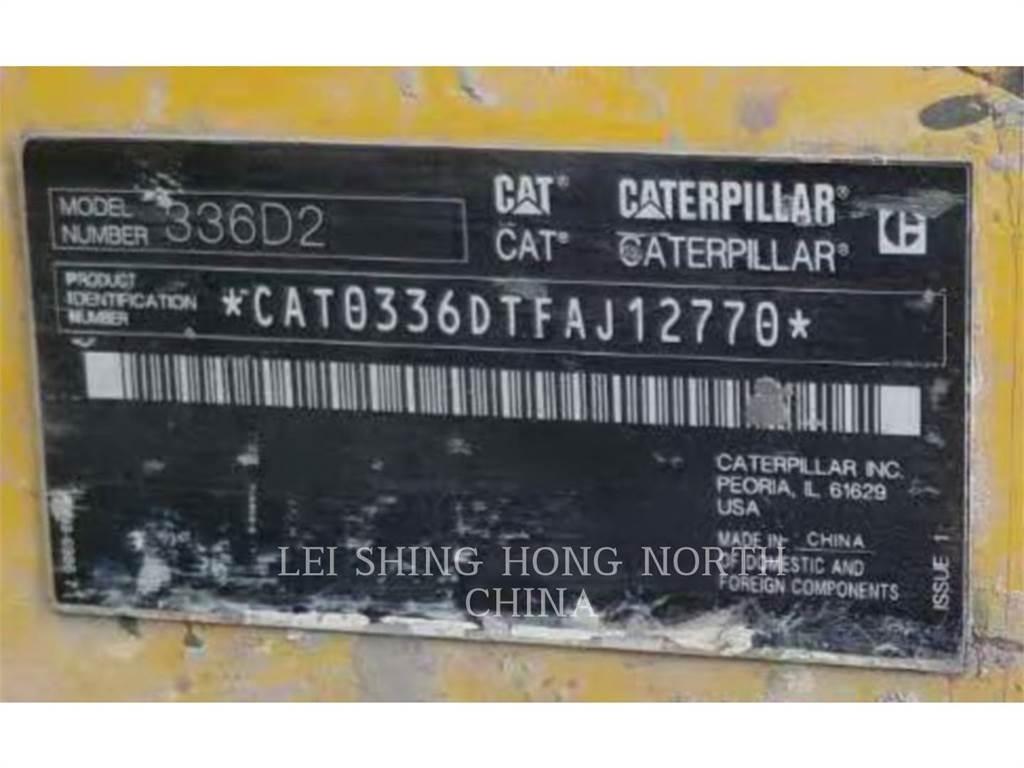 CAT 336D2 حفارات زحافة