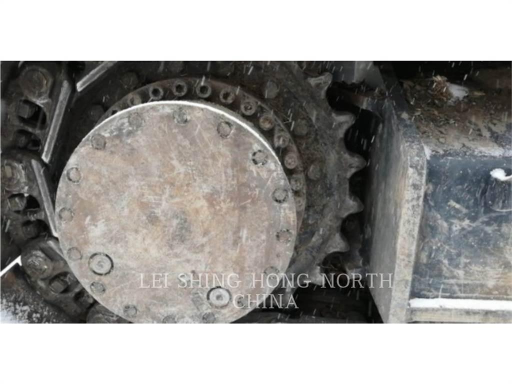 CAT 336D2 حفارات زحافة