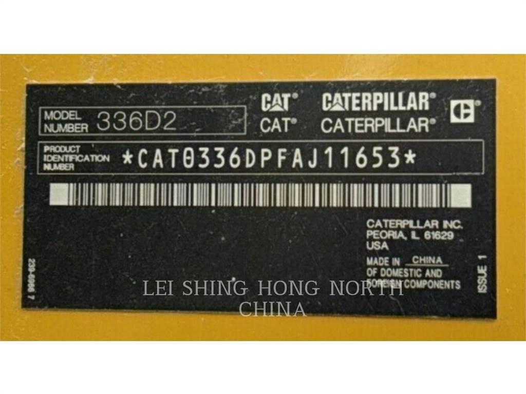 CAT 336D2 حفارات زحافة