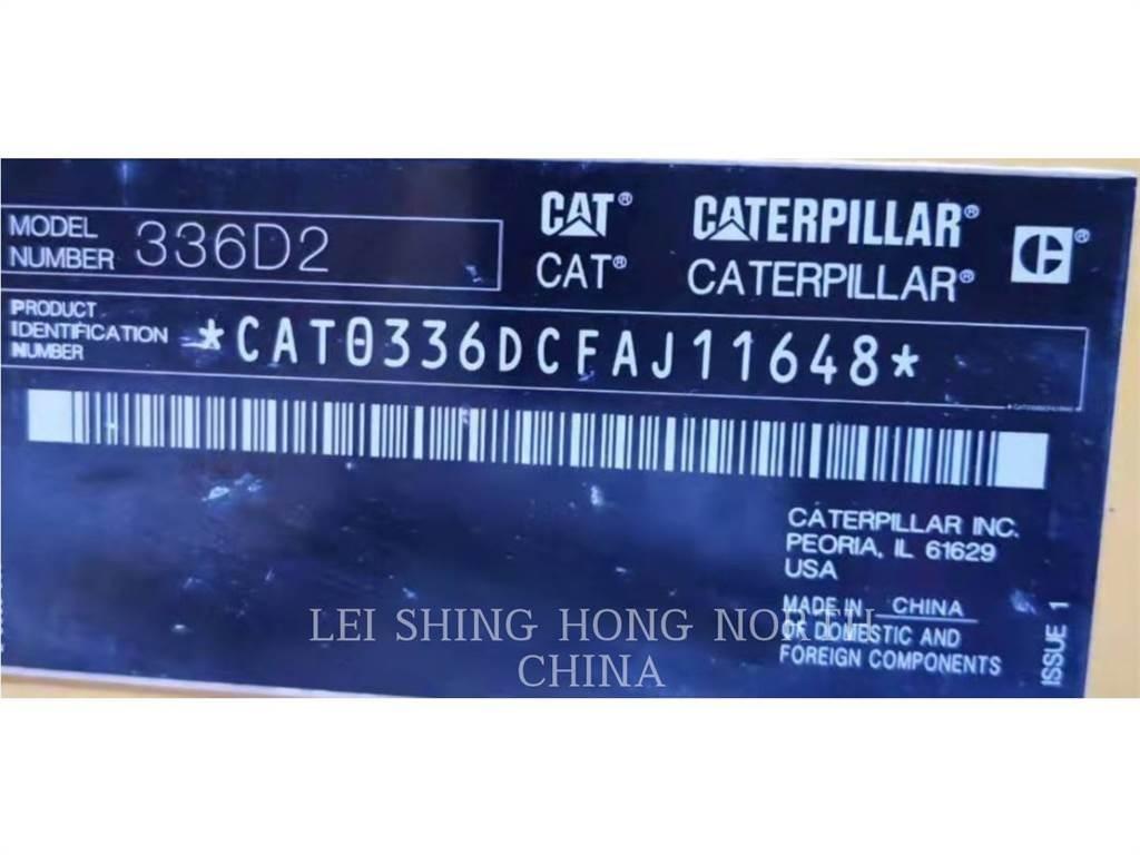 CAT 336D2 حفارات زحافة