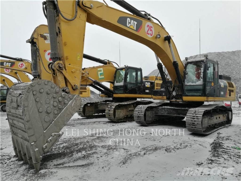 CAT 336D2 حفارات زحافة