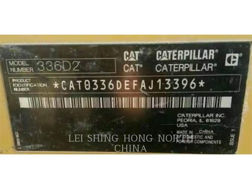 CAT 336D2 حفارات زحافة