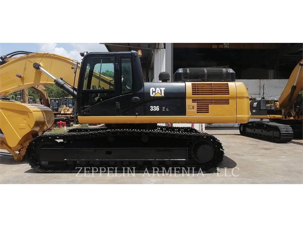 CAT 336D2L حفارات زحافة