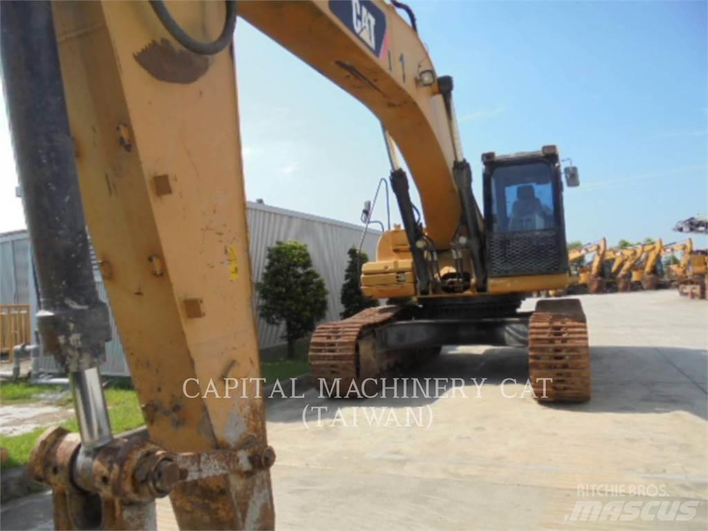 CAT 336DL حفارات زحافة