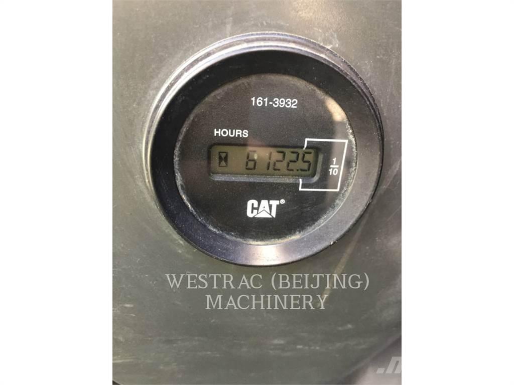 CAT 336DL حفارات زحافة