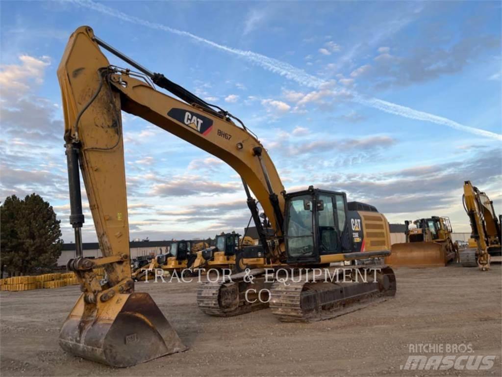 CAT 336E L حفارات زحافة