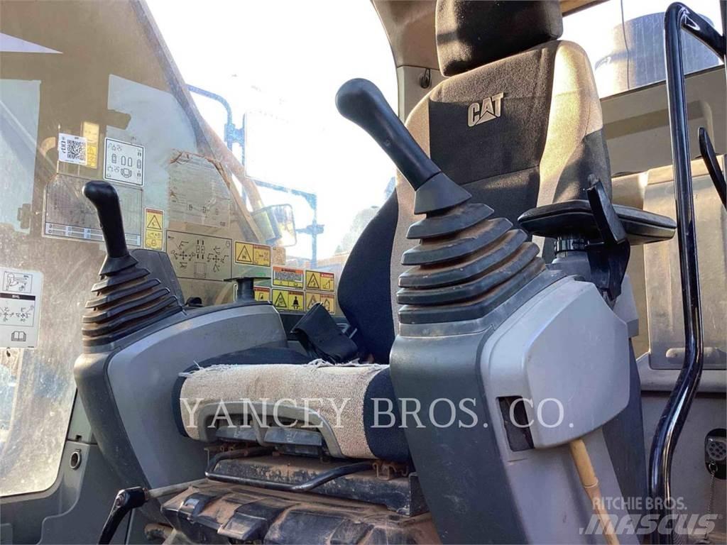 CAT 336EL حفارات زحافة