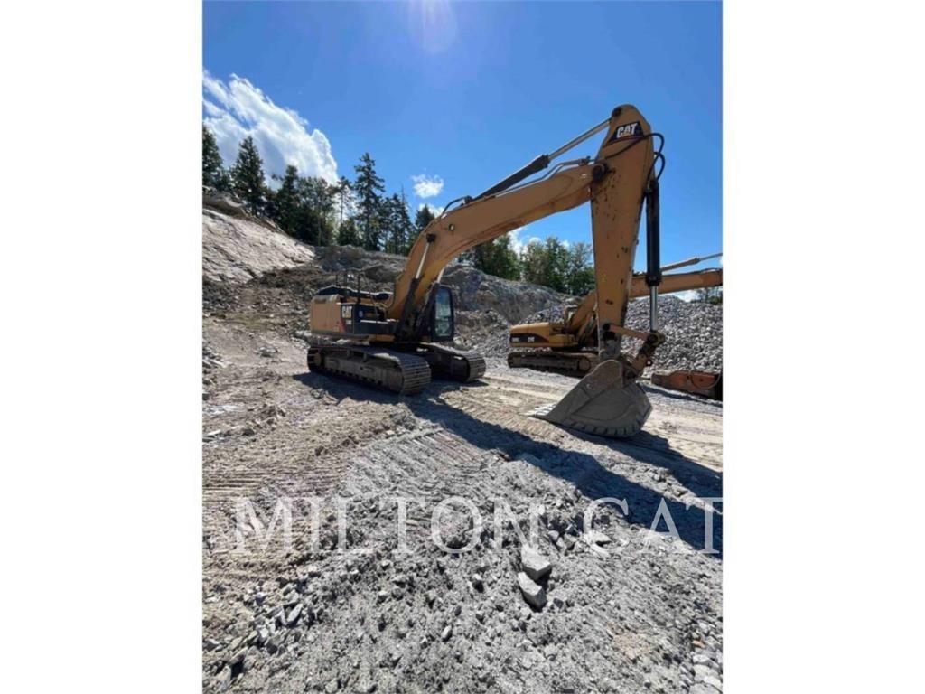 CAT 336EL حفارات زحافة