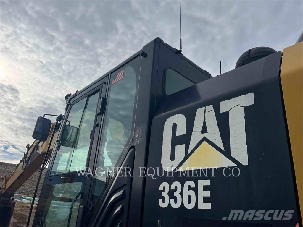 CAT 336EL حفارات زحافة