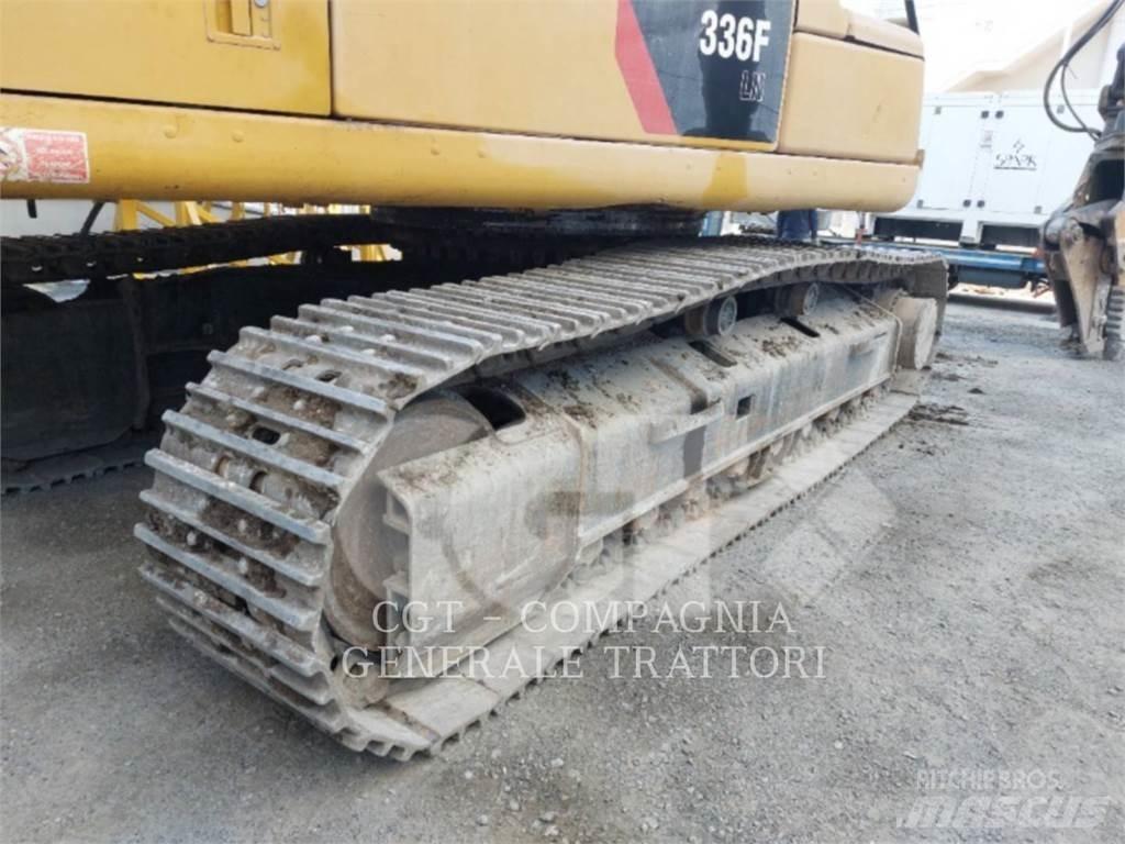 CAT 336F حفارات زحافة