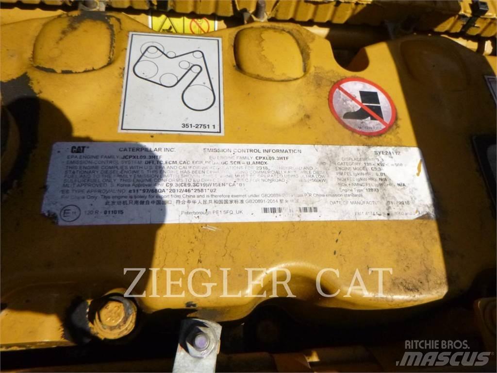 CAT 336FL حفارات زحافة
