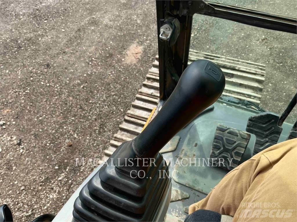 CAT 336FL حفارات زحافة
