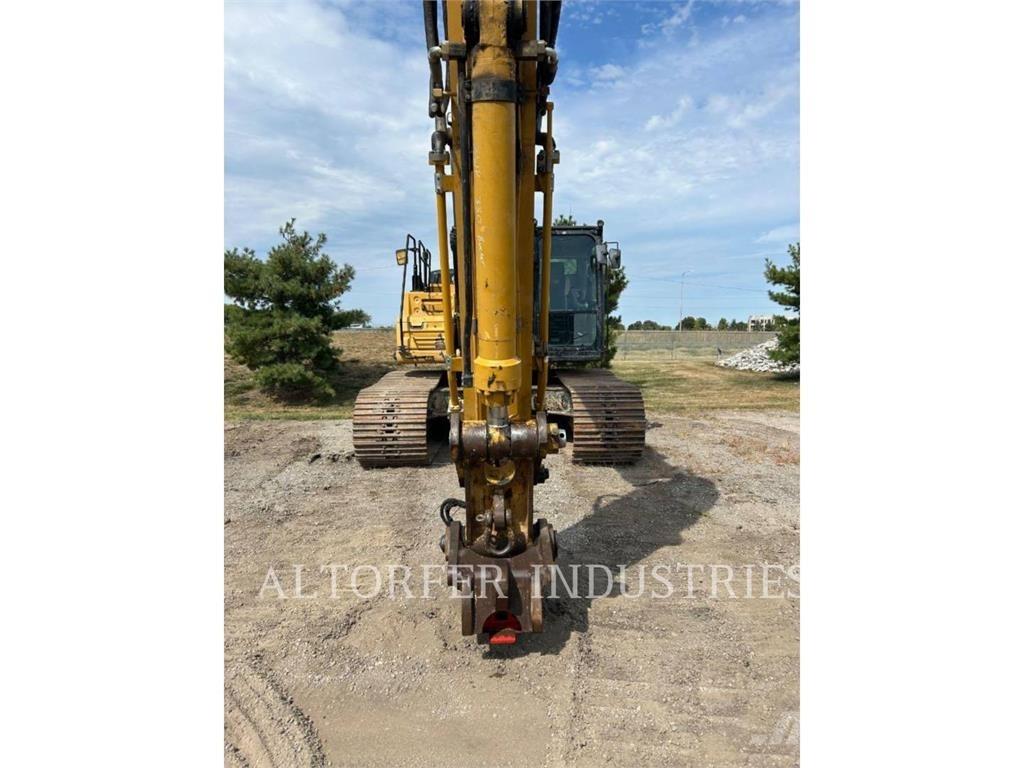 CAT 336FL حفارات زحافة