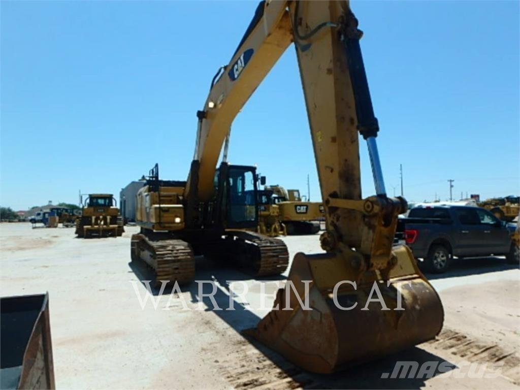CAT 336FL حفارات زحافة