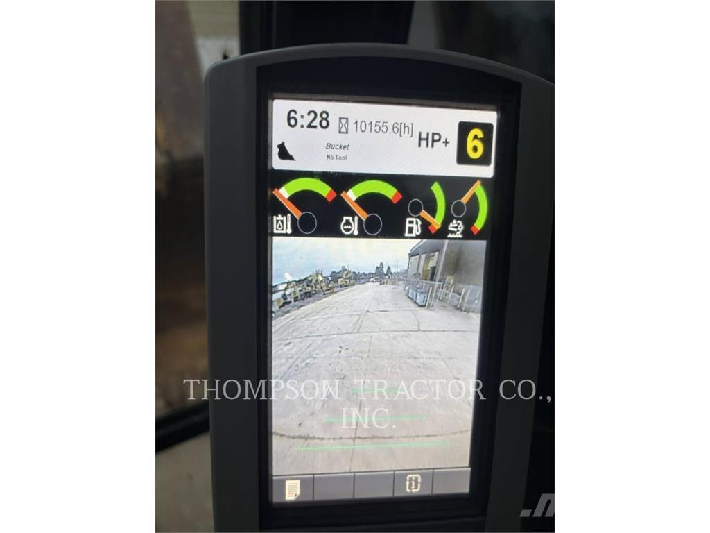 CAT 336FL حفارات زحافة