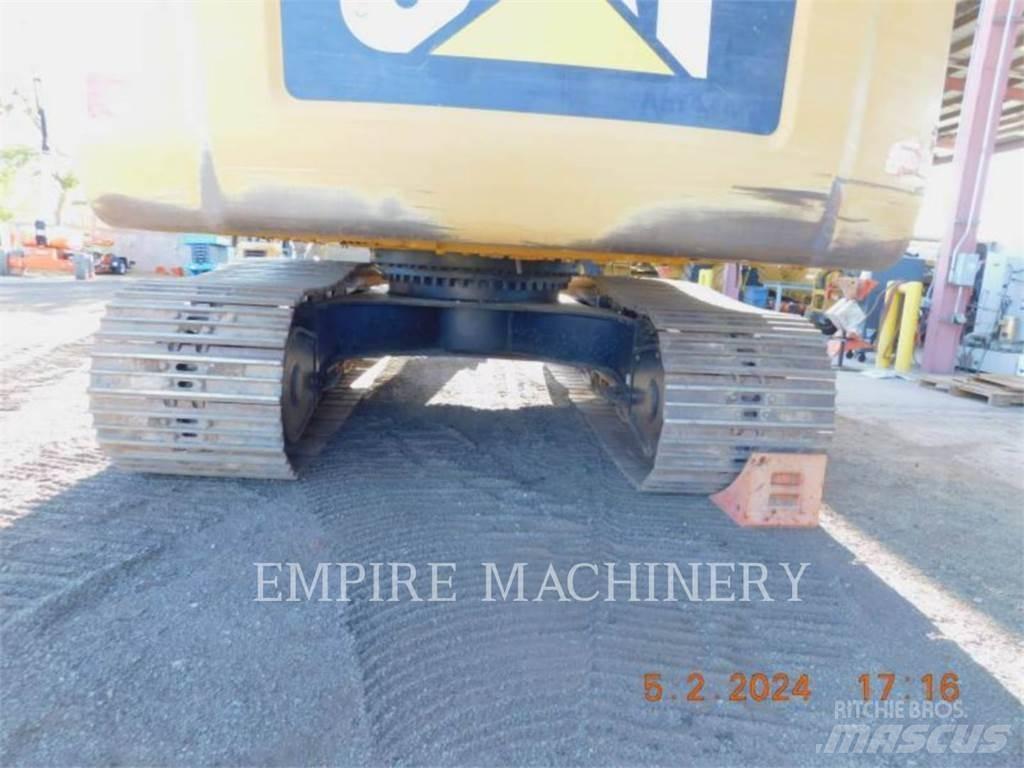 CAT 336FL XE حفارات زحافة