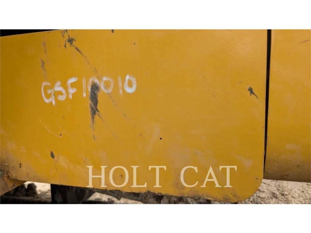 CAT 336GC TC حفارات زحافة