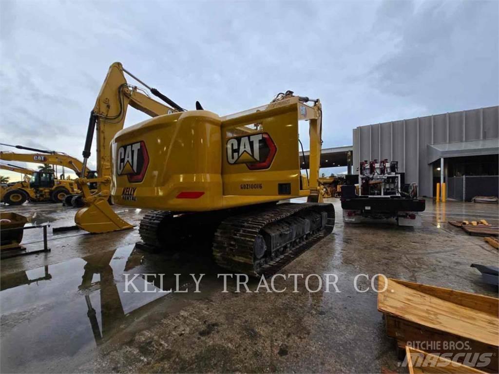 CAT 340 حفارات زحافة