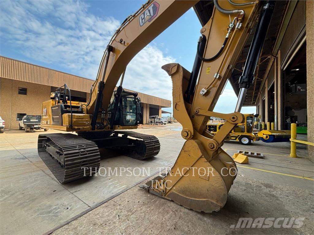 CAT 340 حفارات زحافة