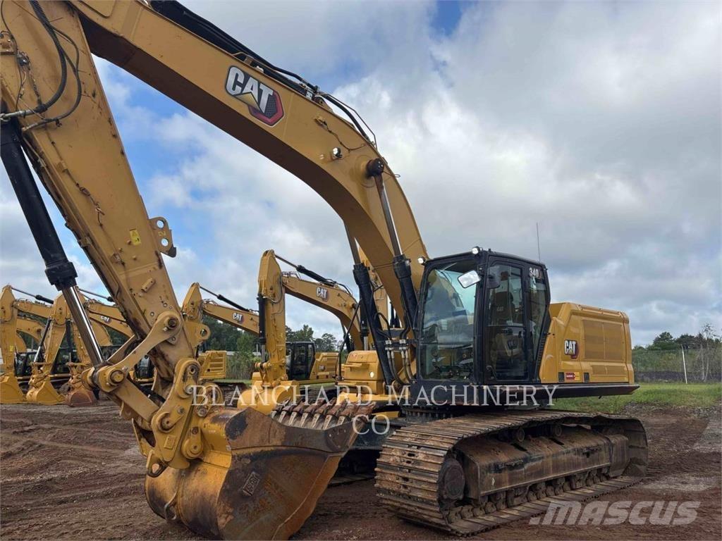 CAT 340 حفارات زحافة