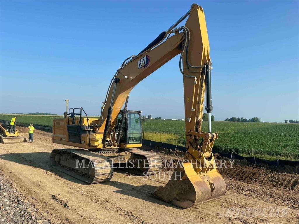 CAT 340 حفارات زحافة