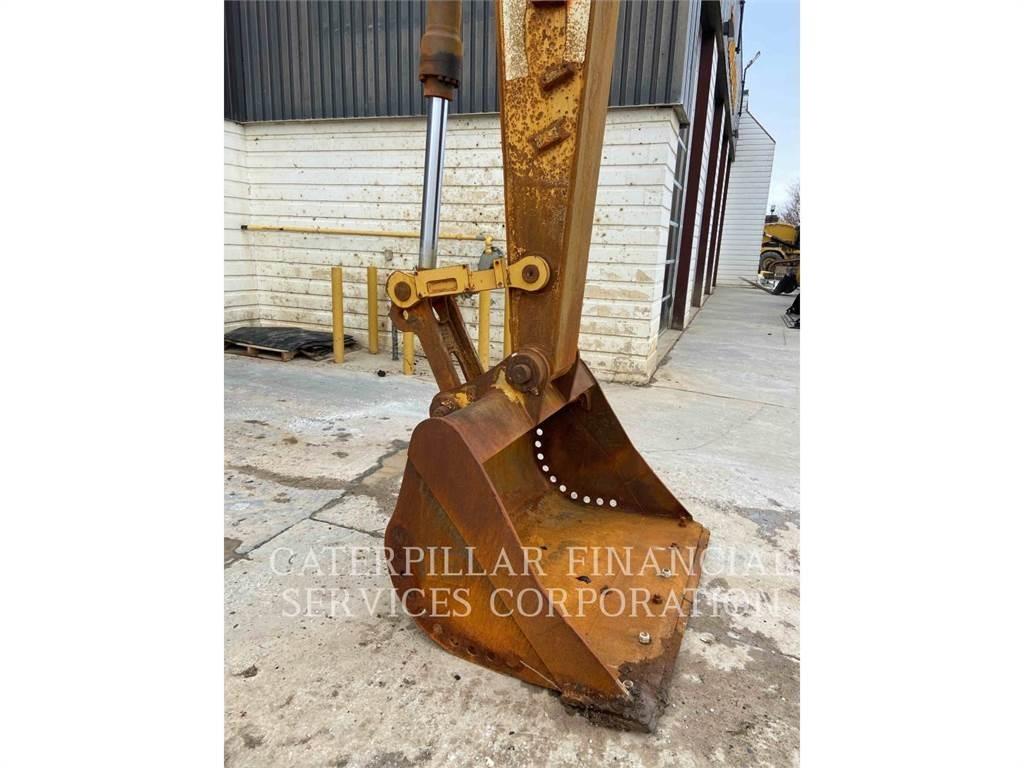 CAT 340 07LRE حفارات زحافة