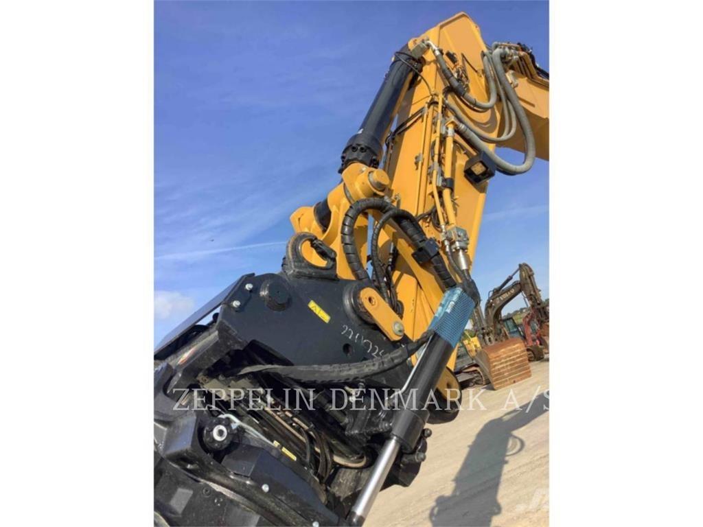 CAT 340-08 حفارات زحافة