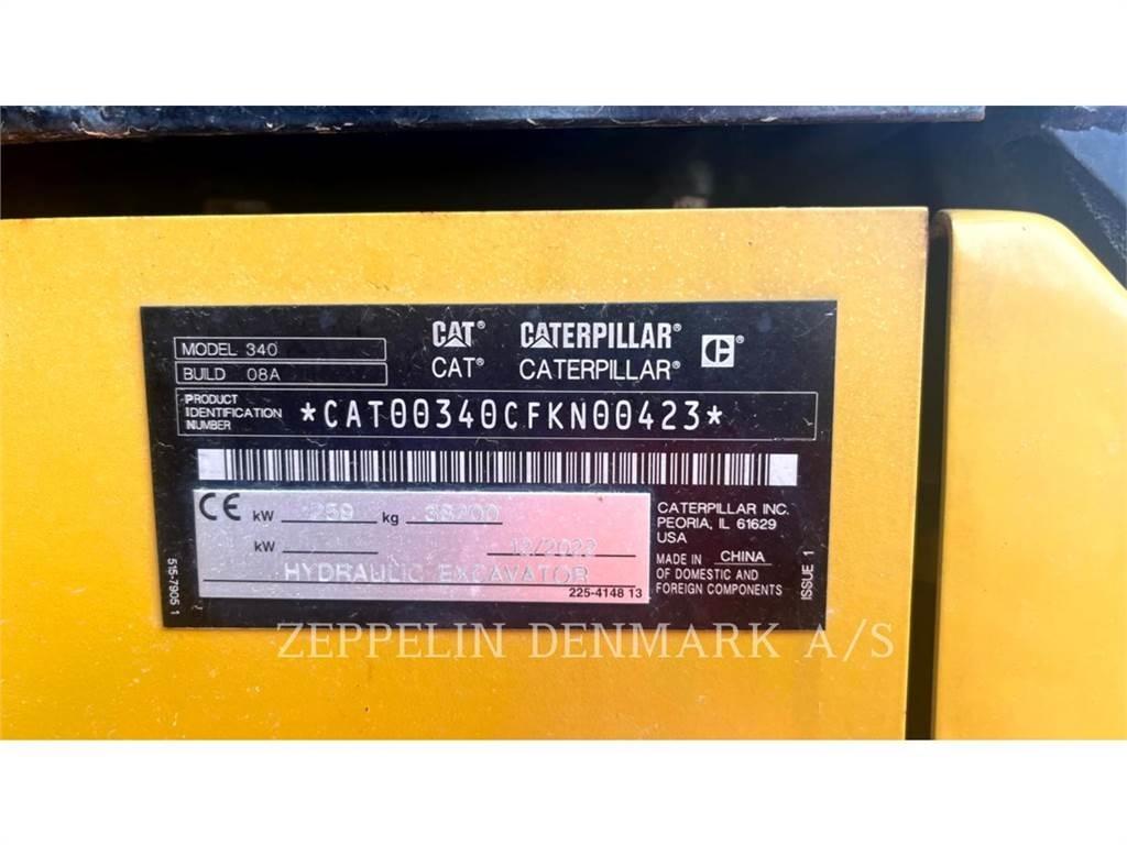 CAT 340-08 حفارات زحافة