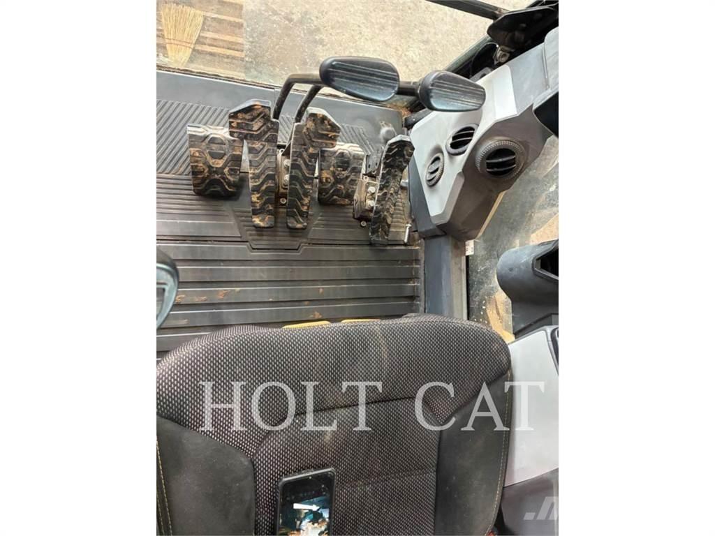 CAT 340 10 TC حفارات زحافة