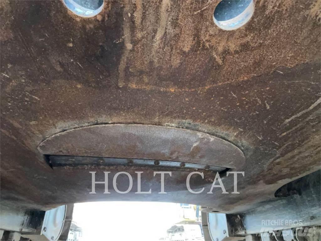 CAT 340 12 TC حفارات زحافة