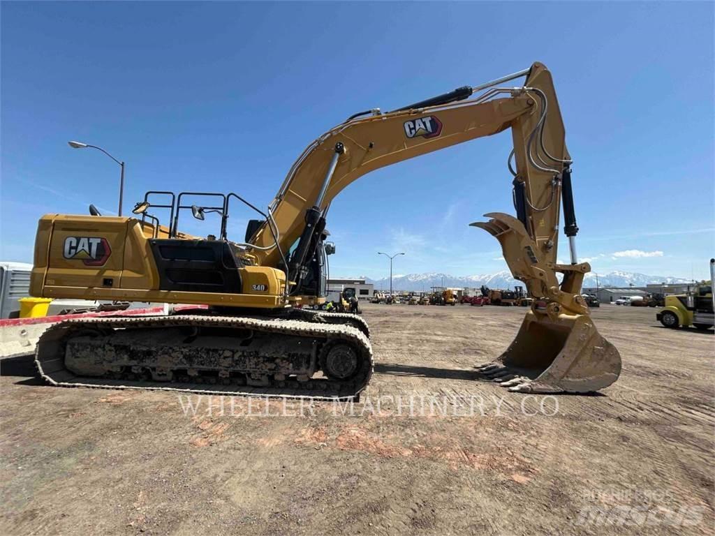 CAT 340 CF TH حفارات زحافة