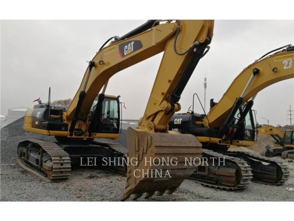 CAT 340D2L حفارات زحافة