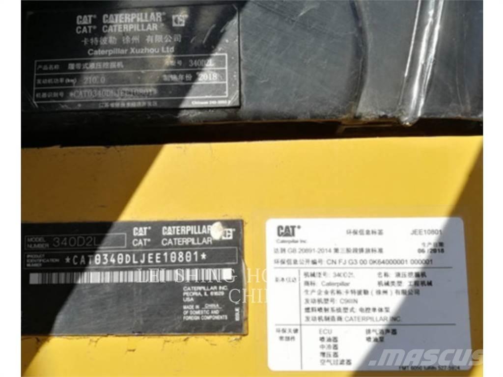 CAT 340D2L حفارات زحافة