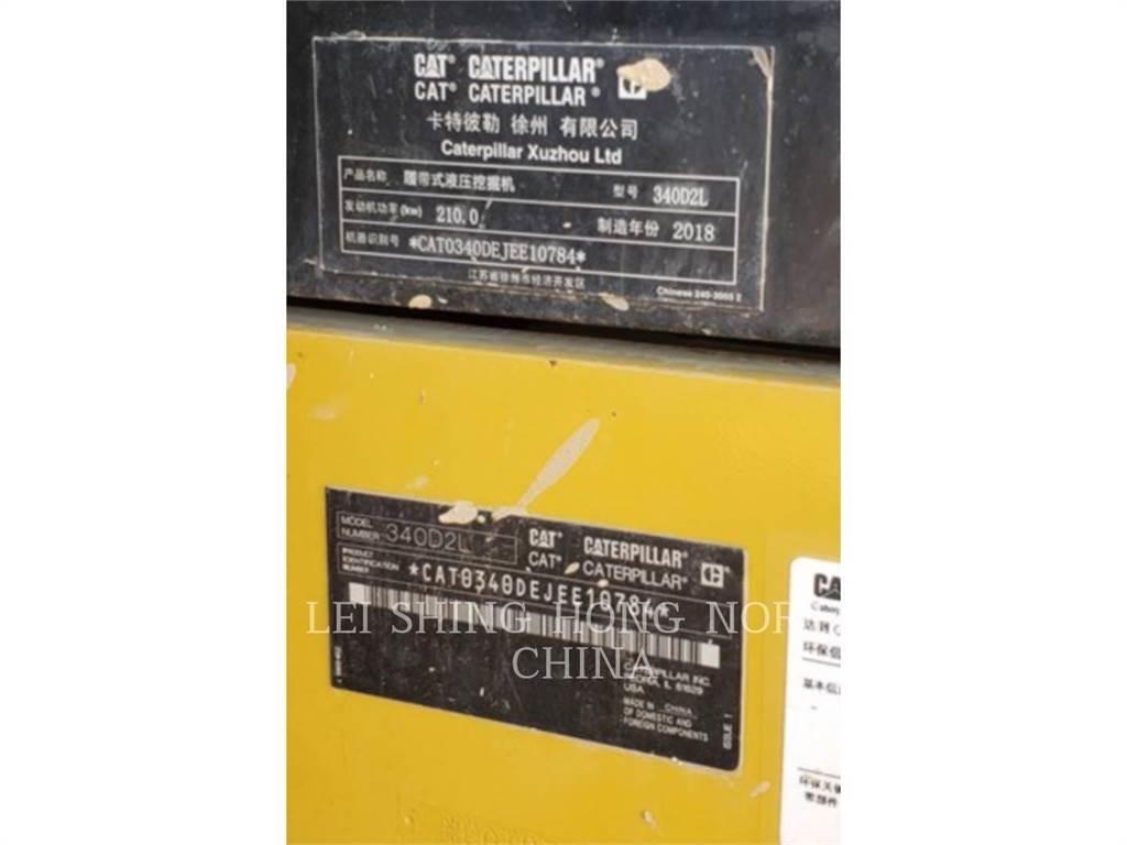 CAT 340D2L حفارات زحافة