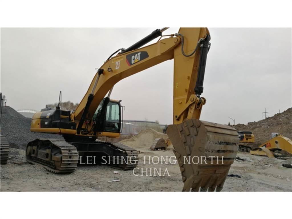 CAT 340D2L حفارات زحافة