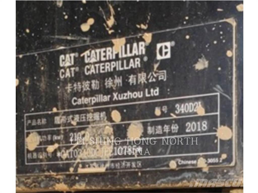 CAT 340D2L حفارات زحافة
