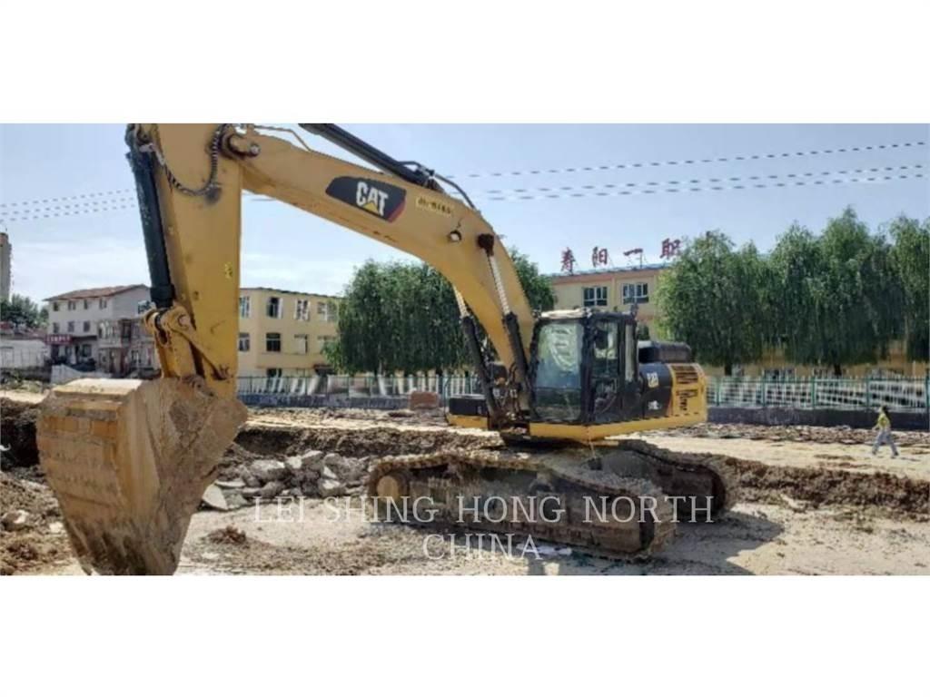 CAT 340D2L حفارات زحافة